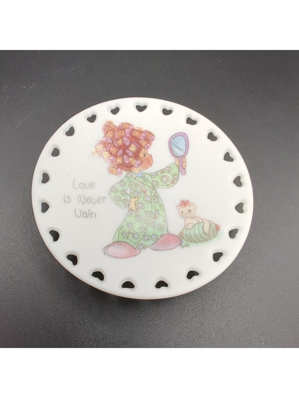 Precious Moments Friendship Hits The Spot  Collector 4" Plate With Display Easel